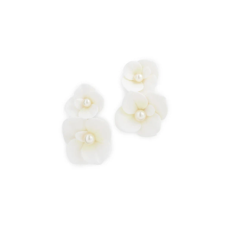 Jennifer Behr Aylani Earrings Cream One Size