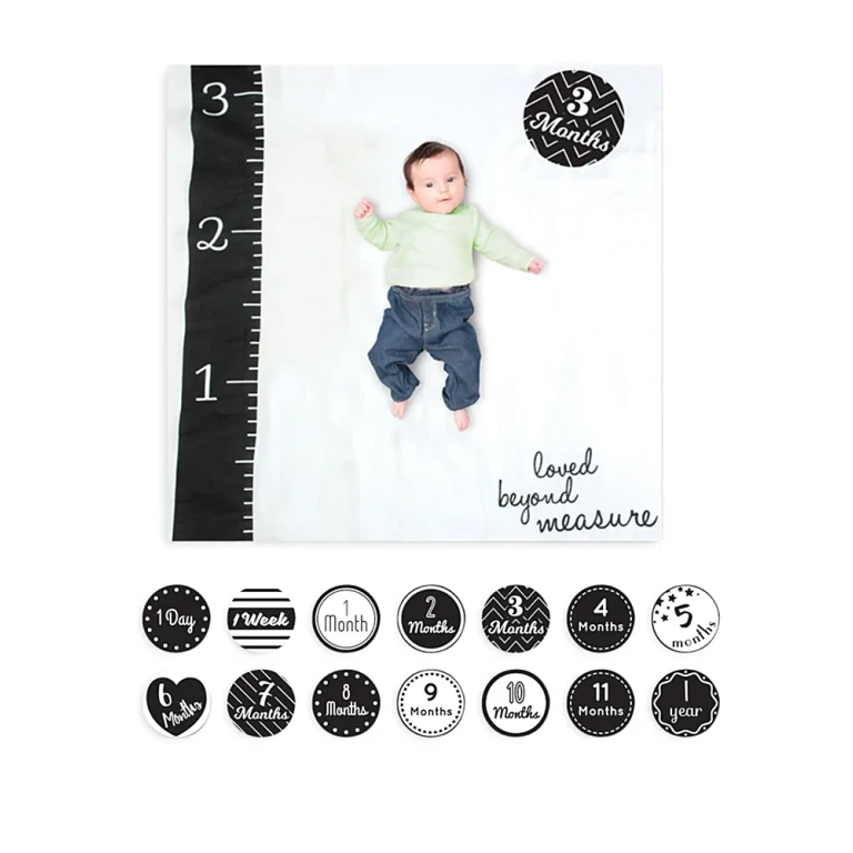 Lulujo Loved Beyond Measure Baby Blanket & Age Cards Set
