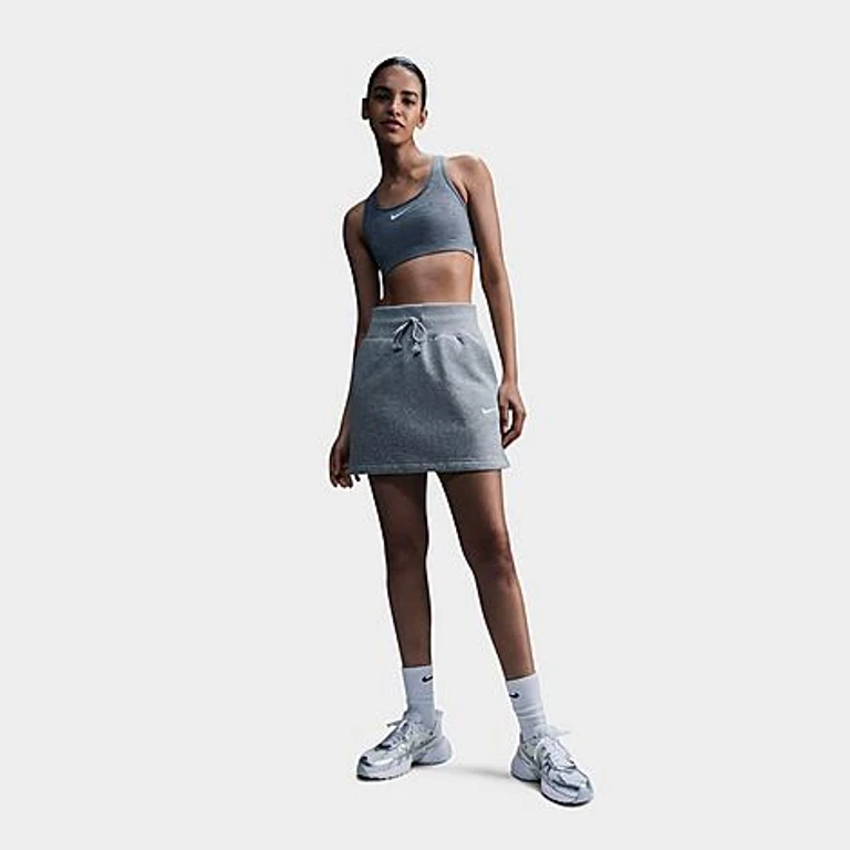 Nike Women's Swoosh Medium Support Sports Bra in Smoke Grey/Pure/White Size: XXS