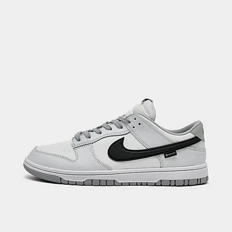 Nike Men's Dunk Low GORE-TEX Casual Shoes in Summit White/Black/Off White Size: 7.5