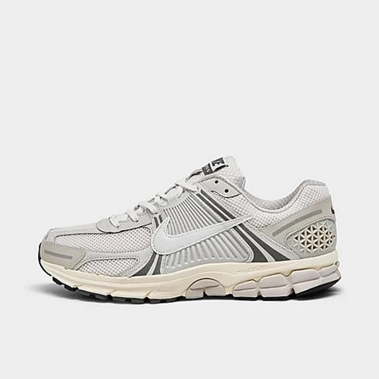 Nike Men's Zoom Vomero 5 Casual Shoes in Platinum Tint/Cashmere/Iron Grey Size: 7.5