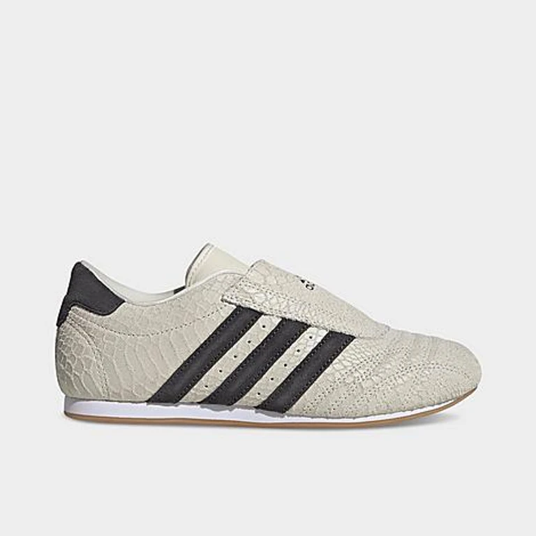 adidas Women's Originals Taekwondo Croc Casual Shoes in Cream White/Utility Black/Gum Size: 5.0