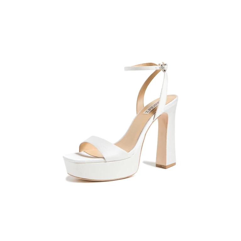 Badgley Mischka Caia Pumps White 8.5