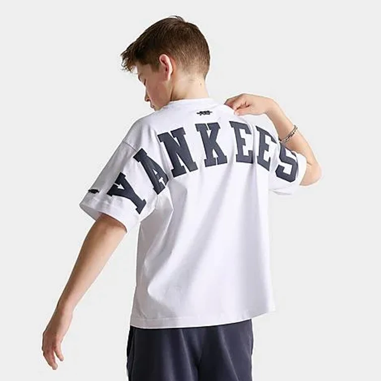Pro Standard Big Kids New York Yankees MLB Wingspan T-Shirt in White Size: Small