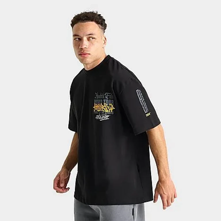 Hoodrich Men's World Tour Stamp T-Shirt in Black Size: Small