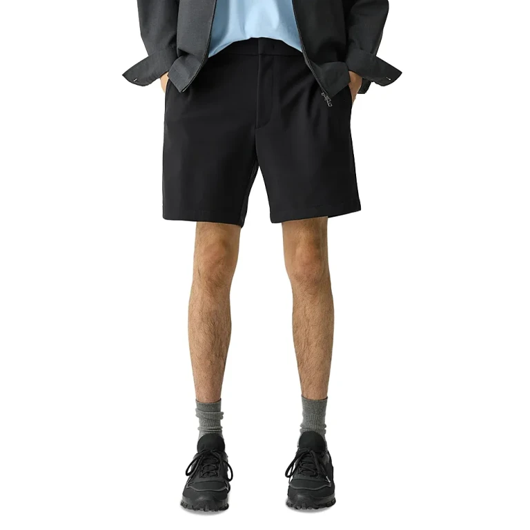 Theory Curtis Drawstring 6.5 Shorts in Precision Ponte