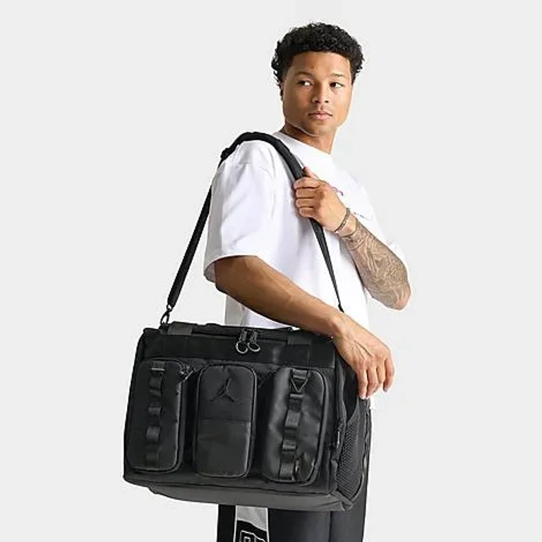 Jordan Collectors Duffel Bag in Black