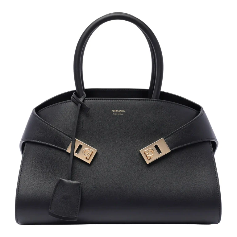 Ferragamo Small Hug Handbag (766758215608NERO)