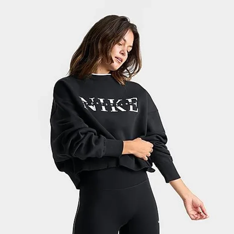 Nike Women's Sportswear Phoenix Fleece Oversized Crewneck Sweatshirt in Black Size: XS