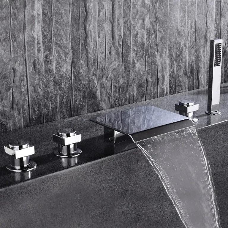 Moda Contemporary Waterfall Deck-Mount Roman Tub Faucet with Handshower in Chrome