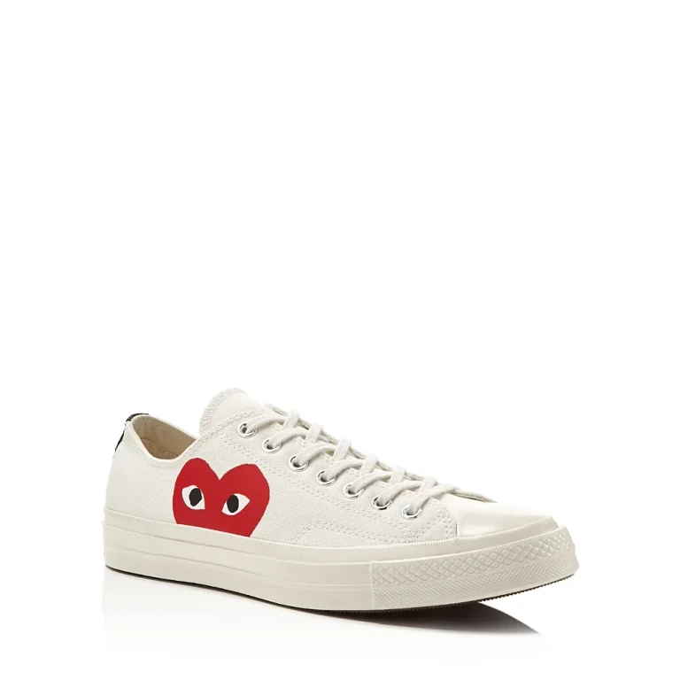 Comme Des Garcons Play x Converse Unisex Chuck Taylor Lace Up Low Top Sneakers
