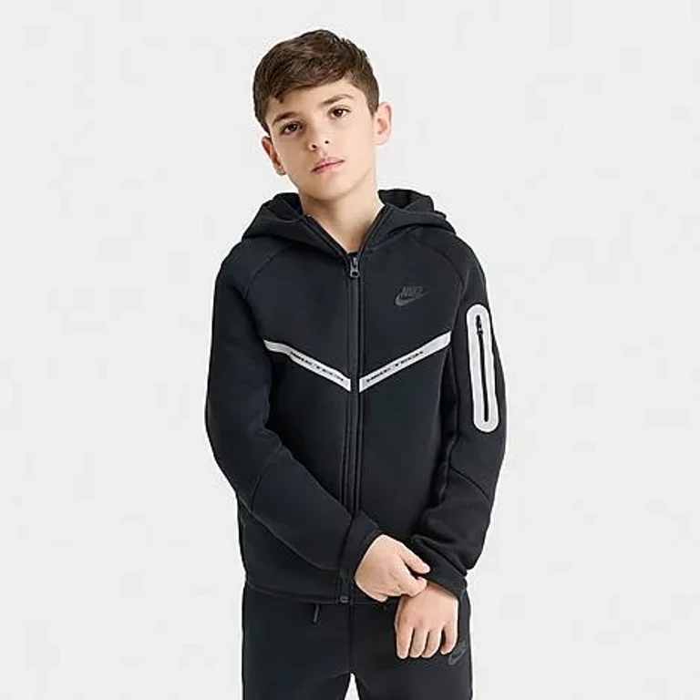 Nike Boys Big Kids Sportswear Tech Fleece Reflective Full-Zip Hoodie in Bold Berry/Reflective Silver Size: XS