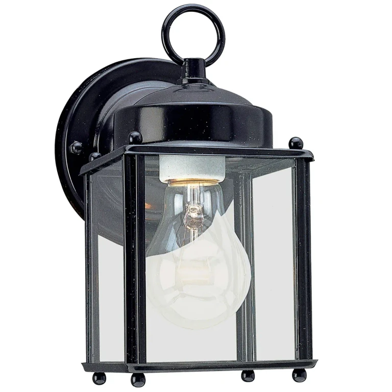 Black One Light Outdoor Wall Lantern from the New Castle Collection
