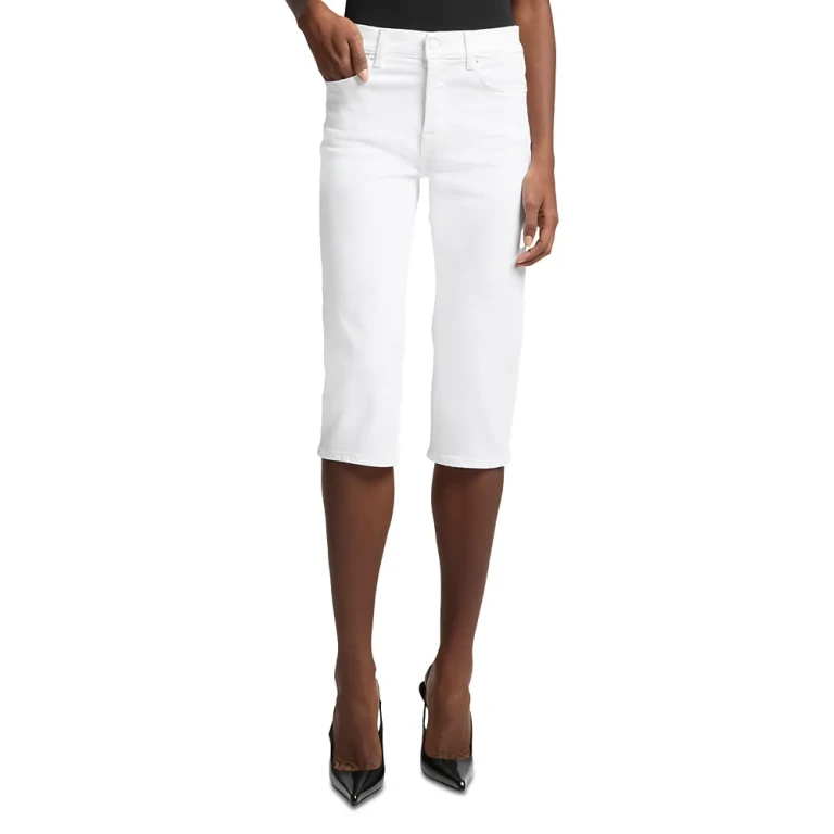 7 For All Mankind Capri Jeans in Salt