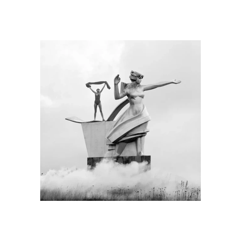 American Model Photographic Artwork | Andrew Martin Statuesque