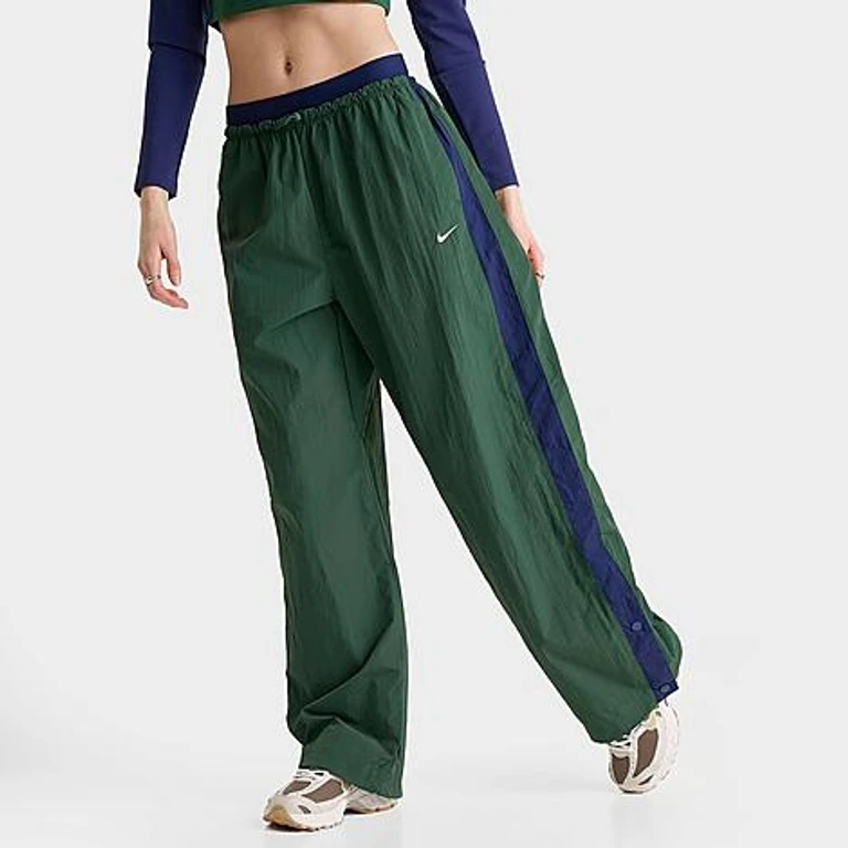 Nike Women's Sportswear Loose High-Waisted Street Parachute Pants in Fir/Midnight Navy/Chalk Size: XS