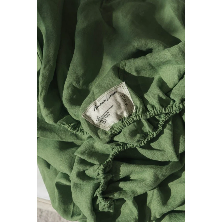Linen fitted sheet in Matcha Green