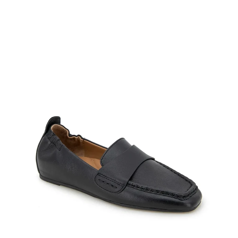 Gentle Souls by Kenneth Cole Women's Sophie Square Toe Flats