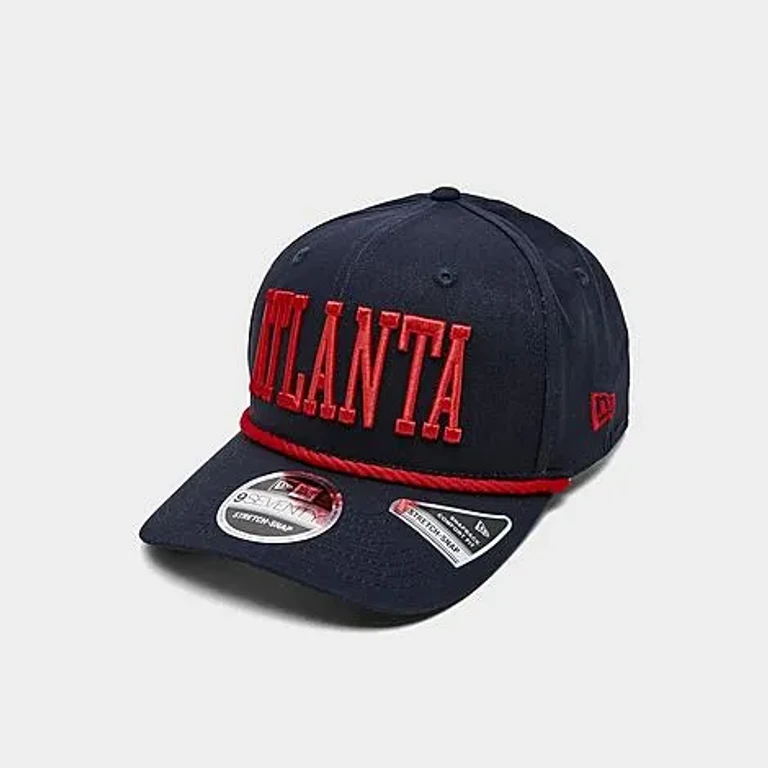 New Era Atlanta Braves MLB 9SEVENTY Stretch-Snap Snapback Hat in Dark Navy/Red