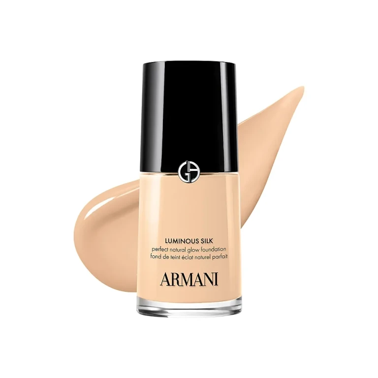 Armani Luminous Silk Natural Glow Blurring Foundation with 24 Hour Wear Foundation 1 oz.