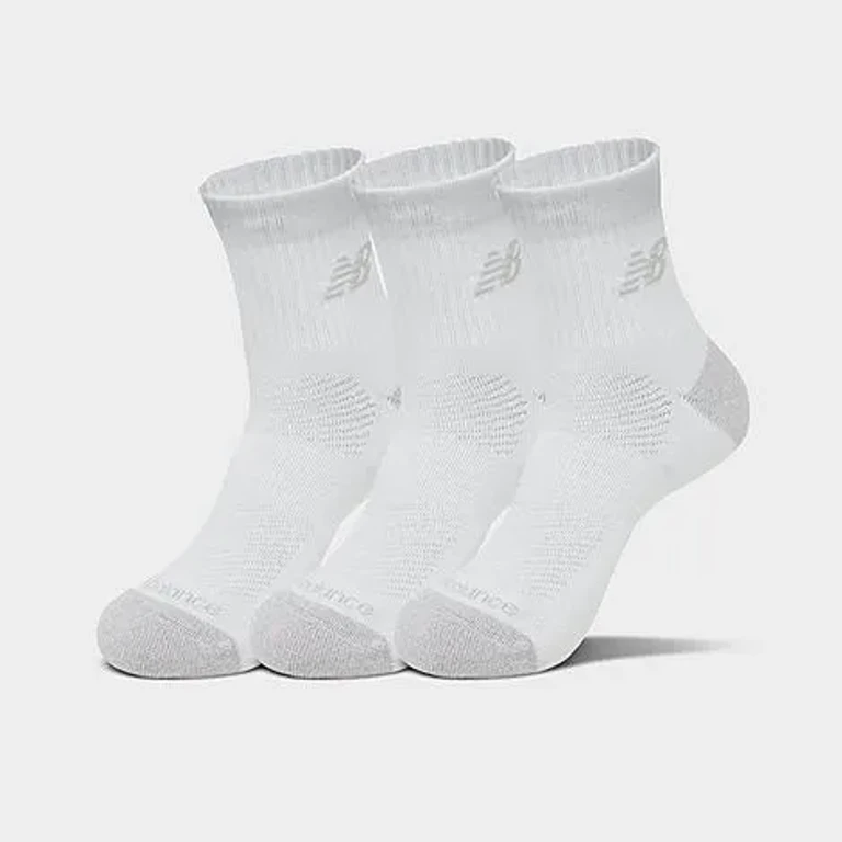 New Balance Active Quarter Socks (3-Pack) in Core White Size: Small