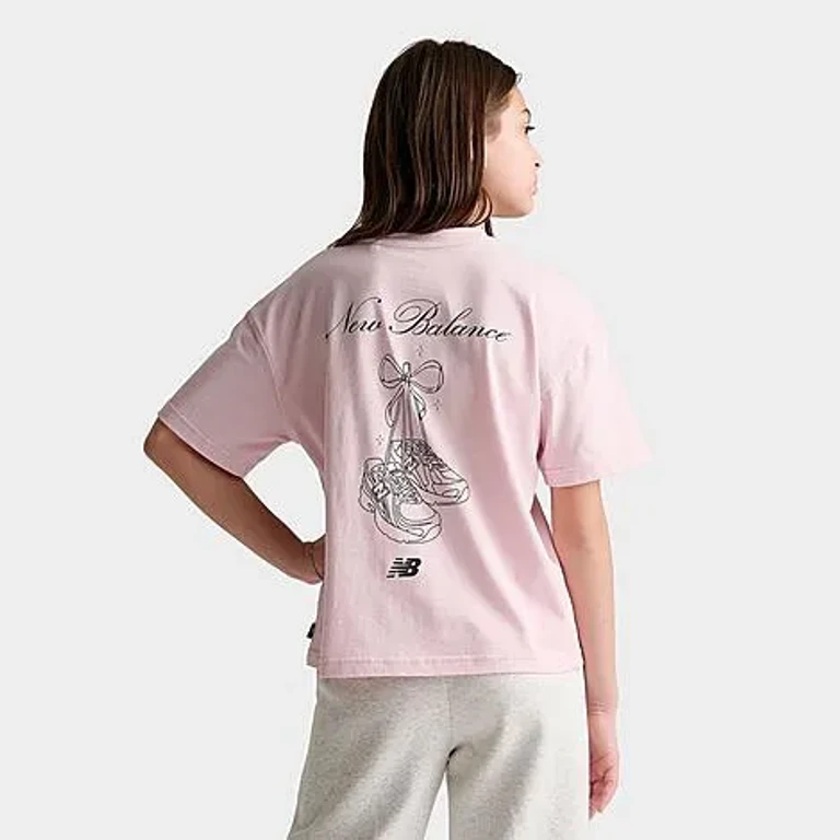 New Balance Girls' Big Kids Bow Shoelace Graphic Boyfriend T-Shirt in Rose Sugar Size: Small