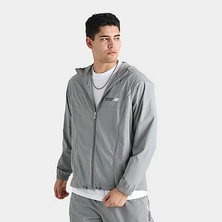New Balance Men's Vision Woven Jacket in Black/Reflective Size: Small