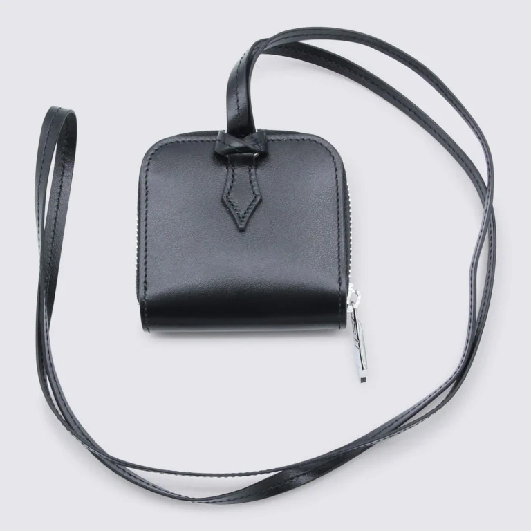 Headphones And Earphones Lifestyle color Black (220443BLACK)