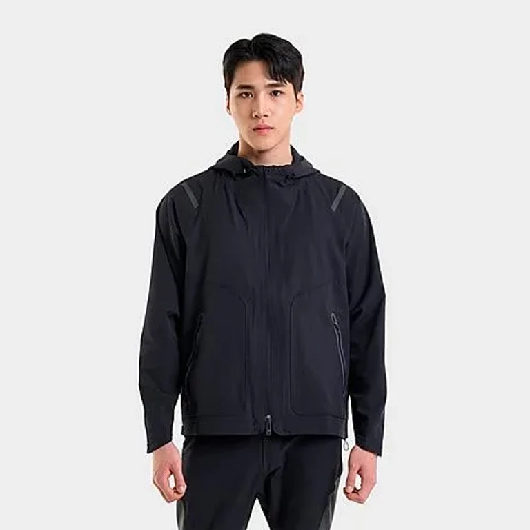 Under Armour Men's Unstoppable Jacket in Black Size: XS