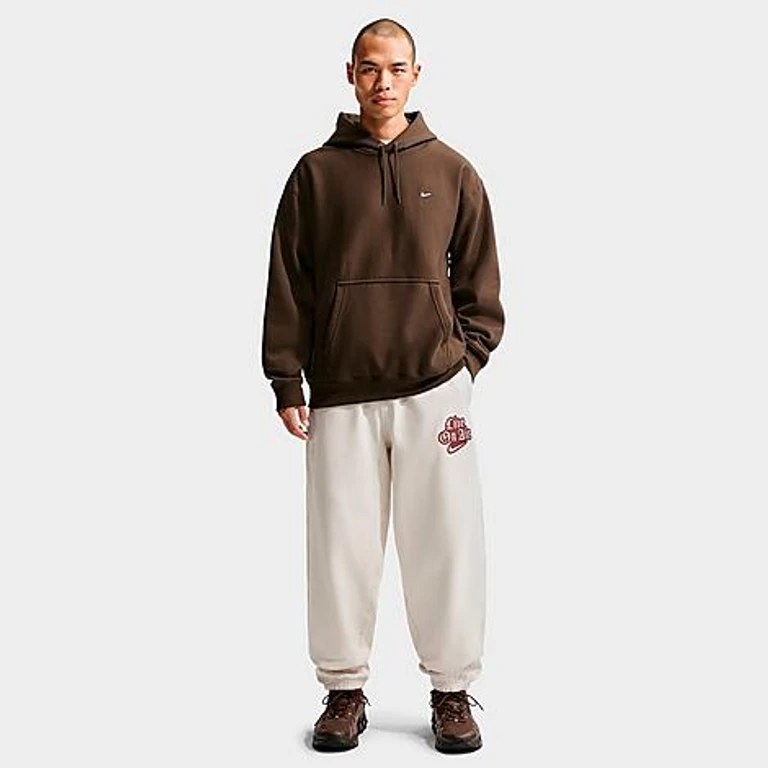 Nike Men's Solo Swoosh Fleece Pullover Hoodie in Burgundy Crush/Burgundy Crush/White Size: XS