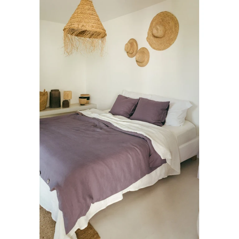 Linen duvet cover in Dusty Lavender