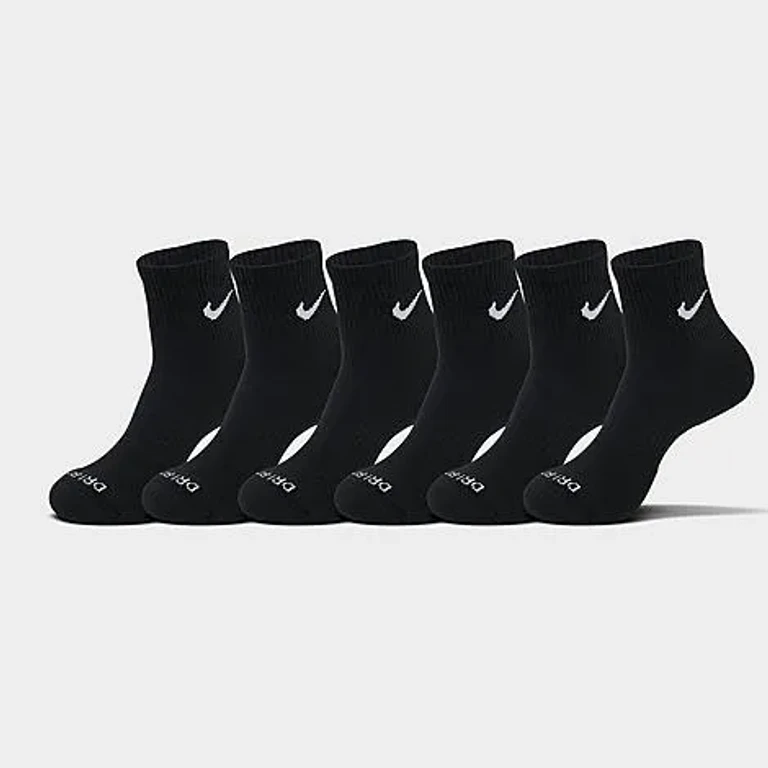 Nike Everyday Plus Cushioned 6-Pack Quarter Training Socks in Black/White Size: Large