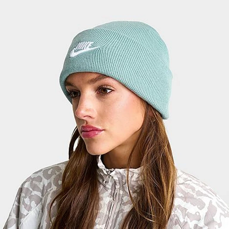 Nike Peak Futura Beanie Hat in Cannon/White