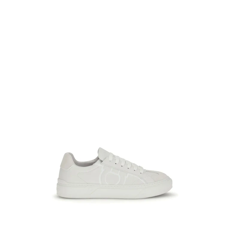 Sneakers Men color White (790760005)