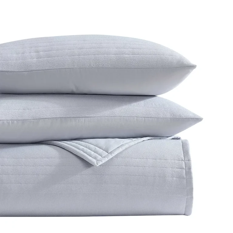 Vera Wang Seersucker Stripe 3 Piece Quilt Set, Queen
