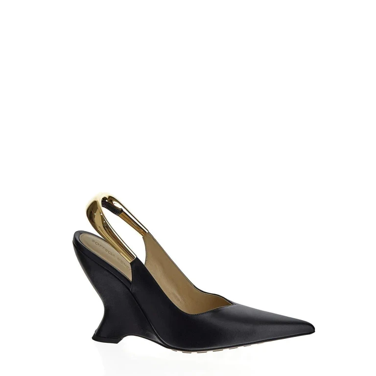 Bottega Veneta Punta Slingback Pumps