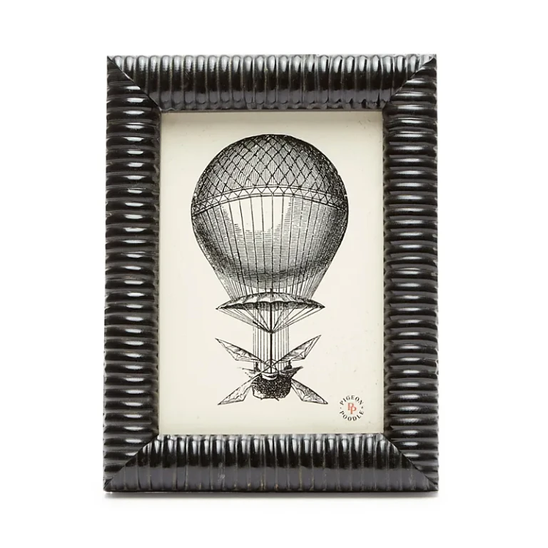 Pigeon & Poodle Metz Lacquered Resin Frame, 5 x 7