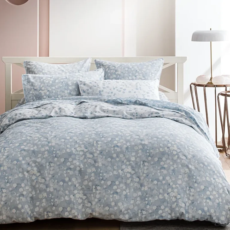 Anne de Solene Rosee Duvet Cover, Full/Queen