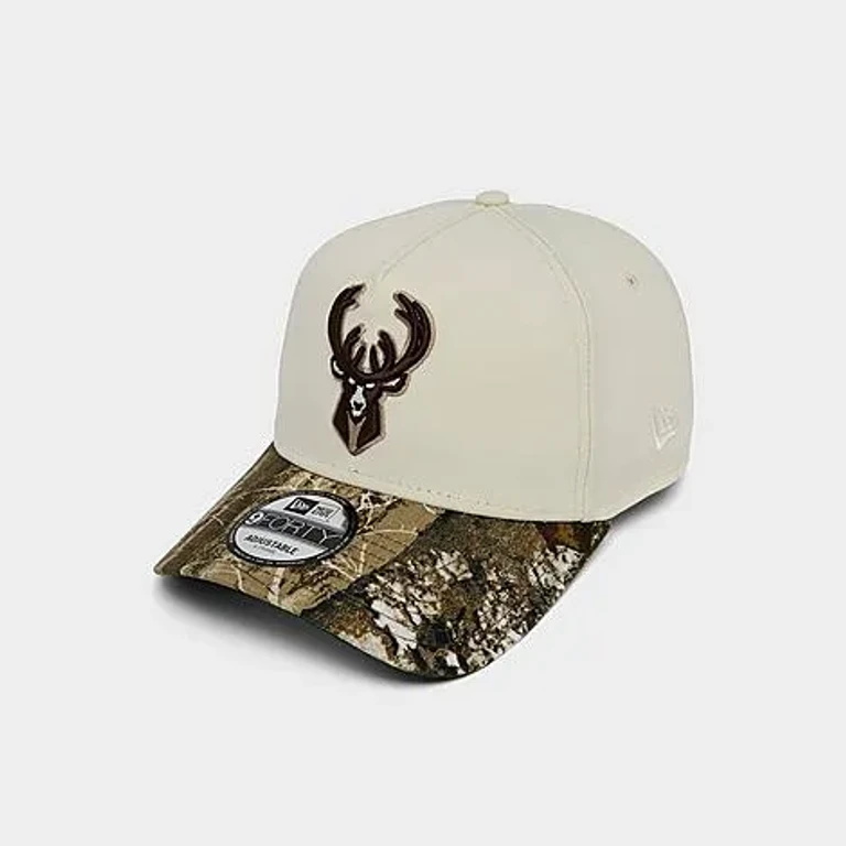 New Era Milwaukee Bucks NBA 9FORTY Snapback Hat in Chrome/Real Tree