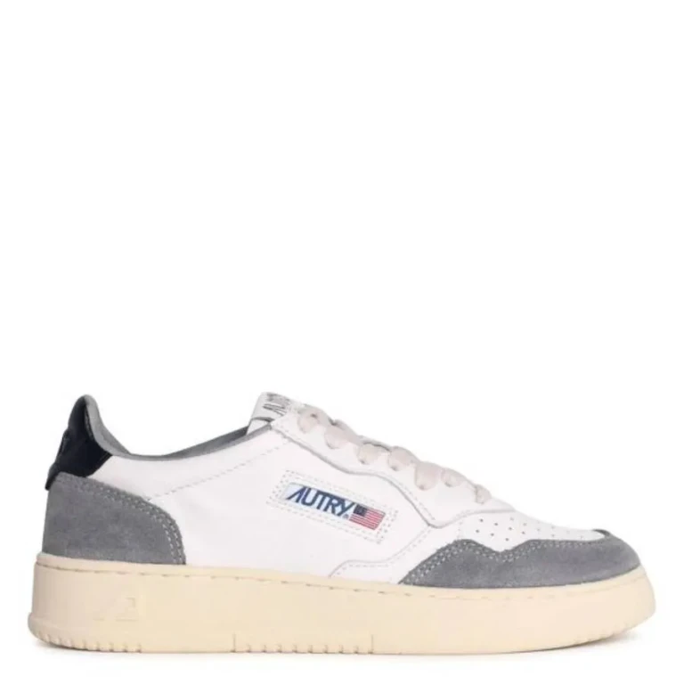 Autry Women's Medalist Low Top Sneakers