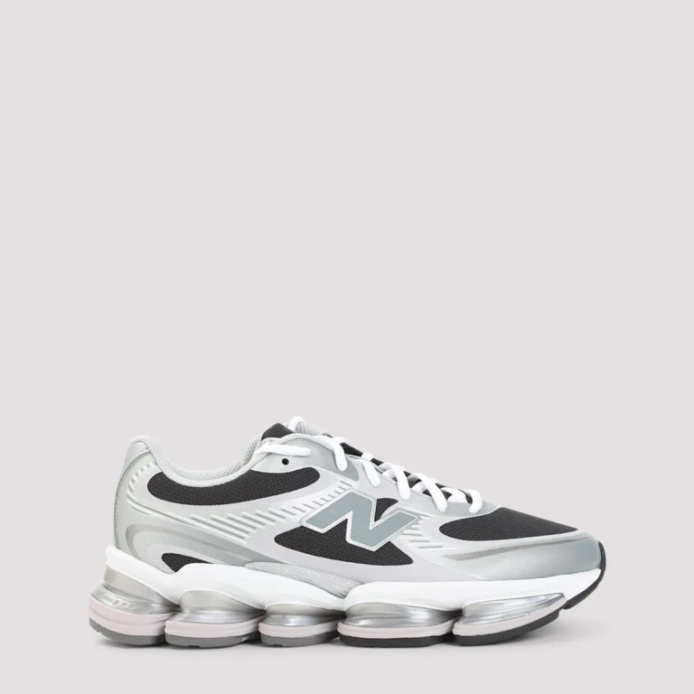 New Balance 2000 Sneakers