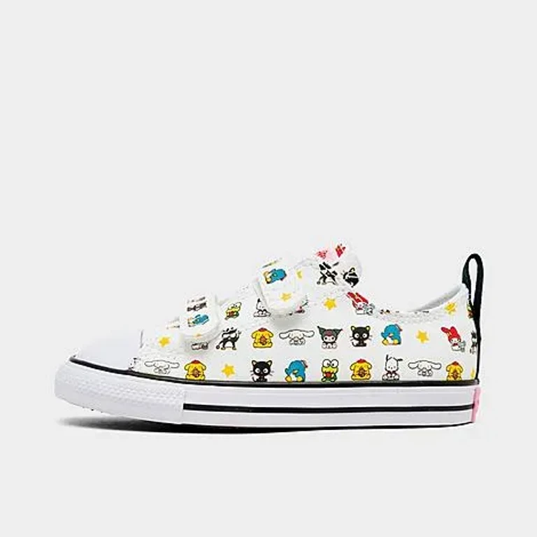 Converse Girls' Toddler x Hello Kitty Chuck Taylor All Star Ox Casual Shoes in Black/White Size: 4.0