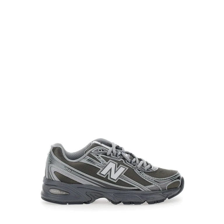 New Balance 740 Grey Sneakers With Metallic Details And Logo Patch On The Side In Tech Fabric Unisex