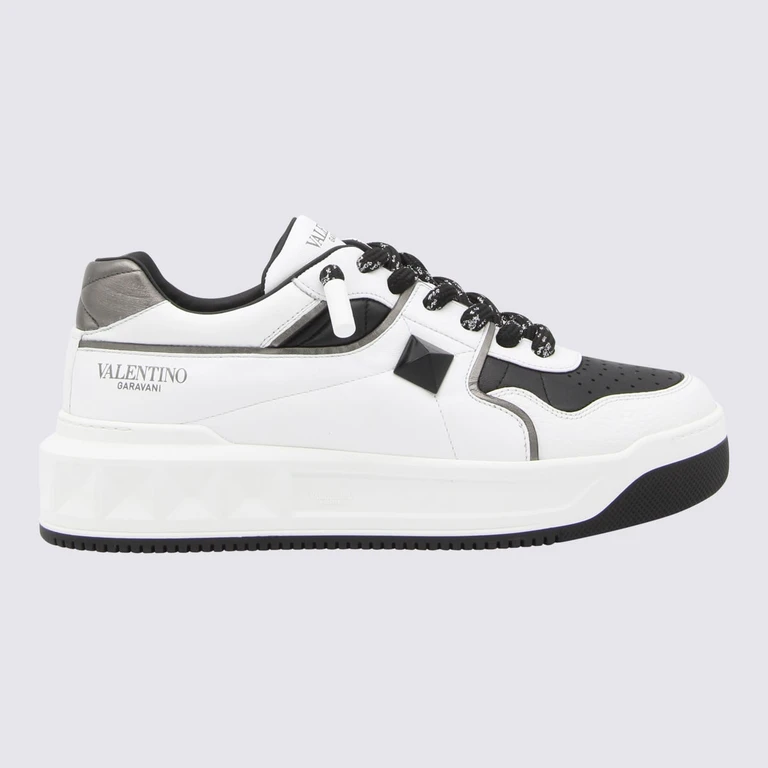Weiße Sneaker