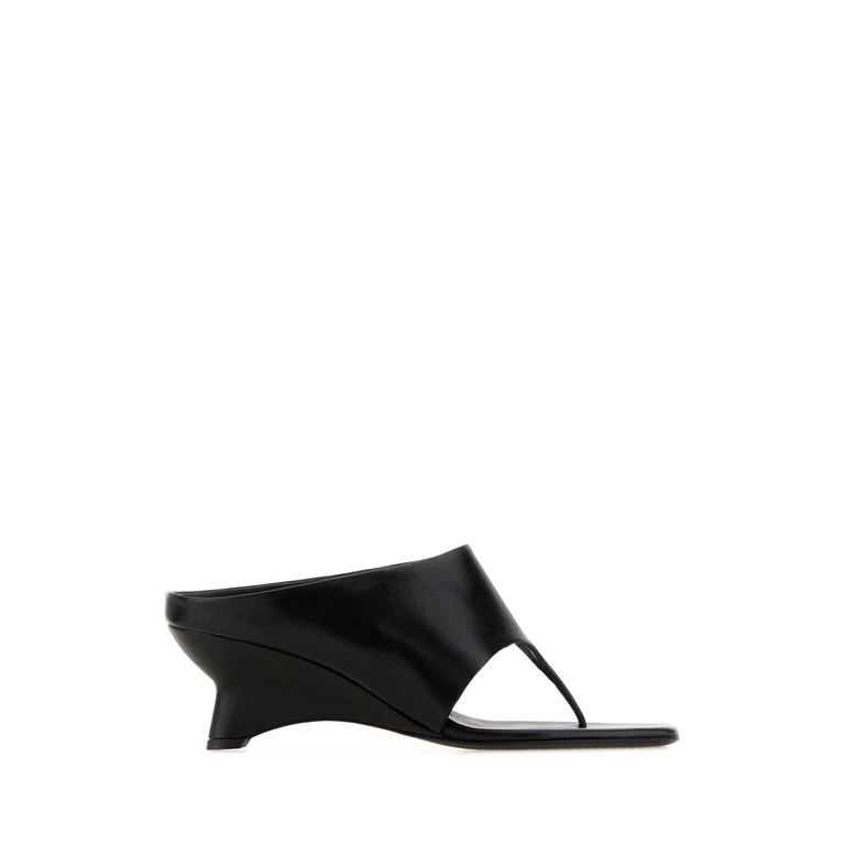 Khaite Black Leather Marlow Thong Mules Sandali - Women