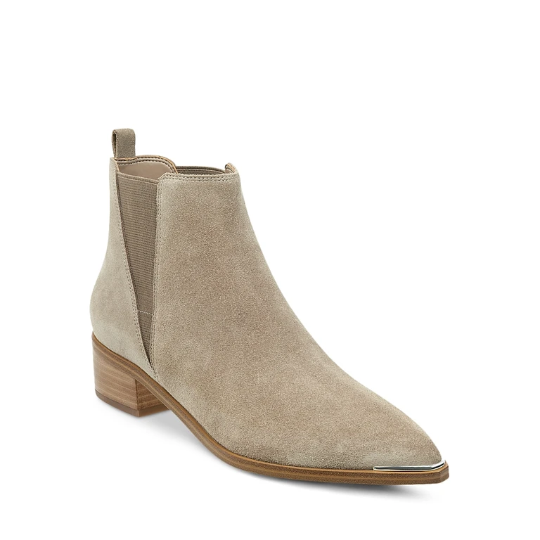 Women's Yale Pointed Toe Chelsea Boots