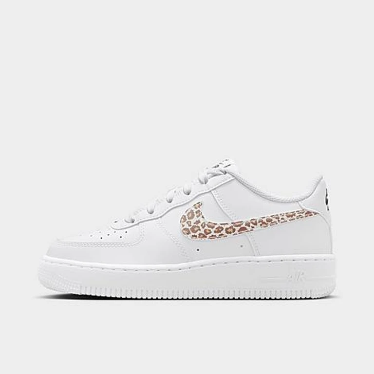 Nike Big Kids Air Force 1 Low Casual Shoes in Sail/Light Bone Size: 3.5