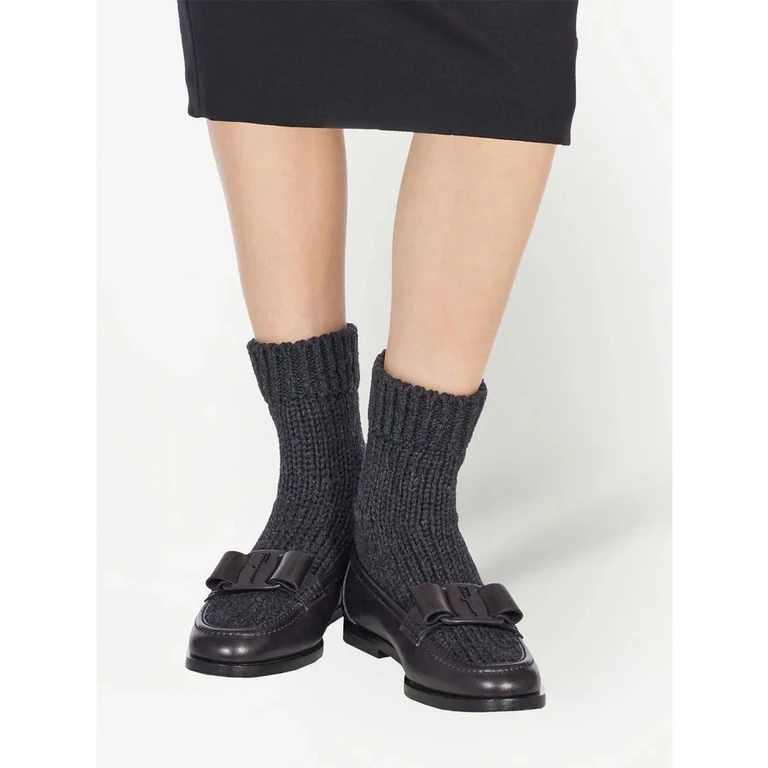 Ferragamo Womens Black Loafer Loafers