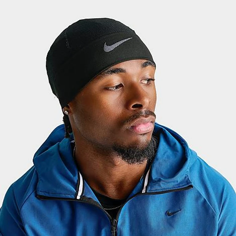 Nike Dri-FIT Skull Cap in Black