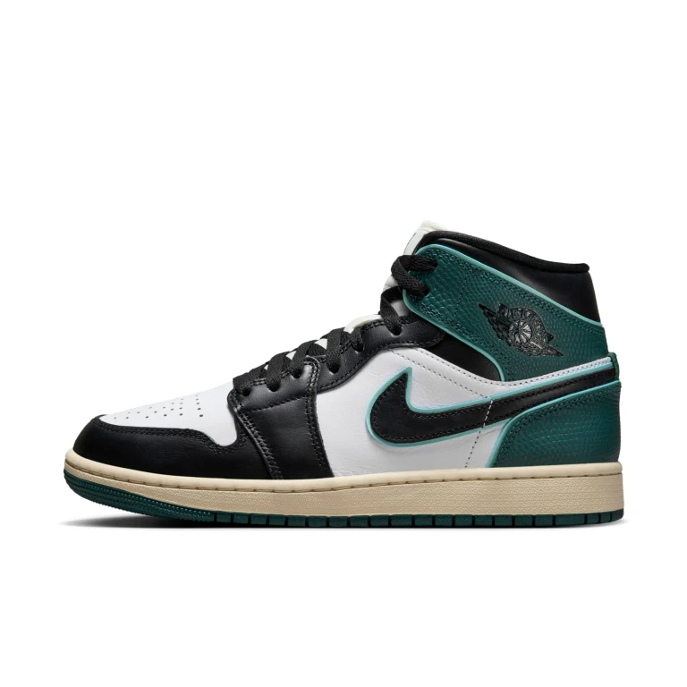 Women's Retro 1 Mid Se Sneakers